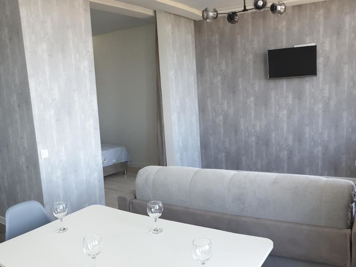 Апартаменты Сozy 704 Sunrise Apartments on the 22nd floor in the center Одесса-5