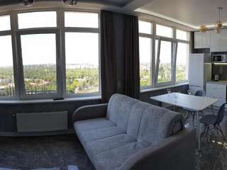 Апартаменты Сozy 704 Sunrise Apartments on the 22nd floor in the center Одесса Апартаменты с 1 спальней-22